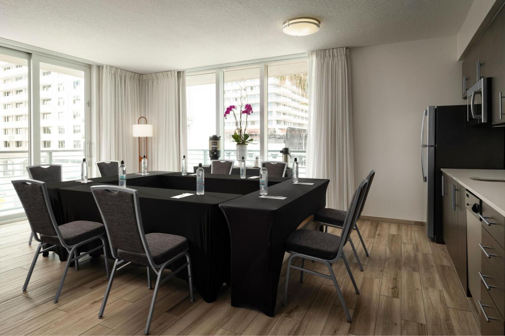 Residence Inn By Marriott Miami Beach Surfside Buitenkant foto